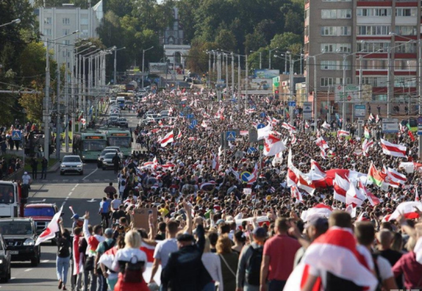 Более 400 задержанных, применение водомета и шумовых гранат – «Марш героев» прошел в Беларуси